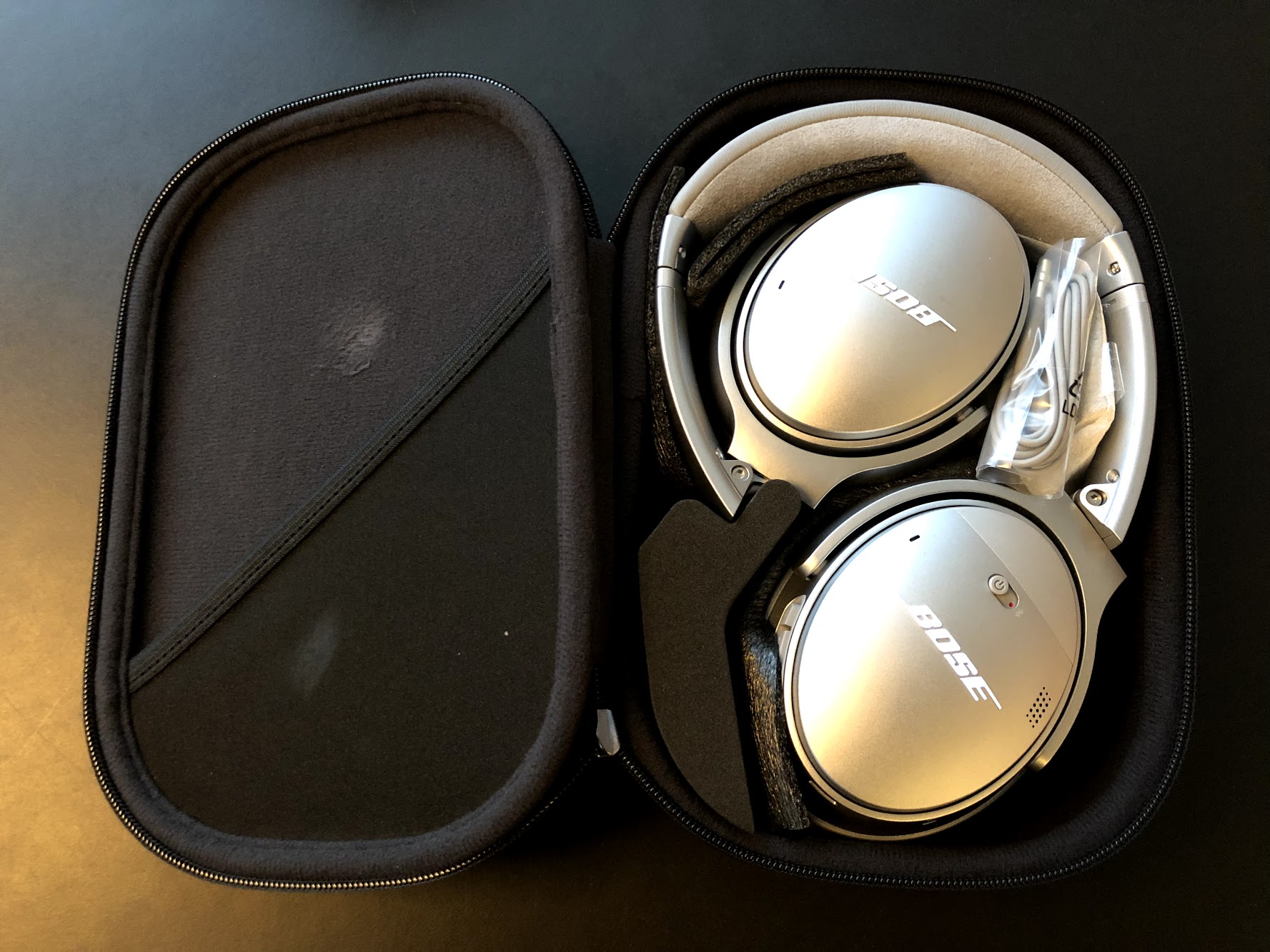 Bose QuietComfort 35 II QC35 2 silver black sort sølv test af anmeldelse erfaring problemer, hvordan virker støjreducerende høretelefoner noise cancellation cancelling noise reduction støjreducerende hørebøffer
