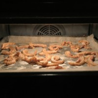 flæskesvær ved siden af opskrift sous vide kamsteg