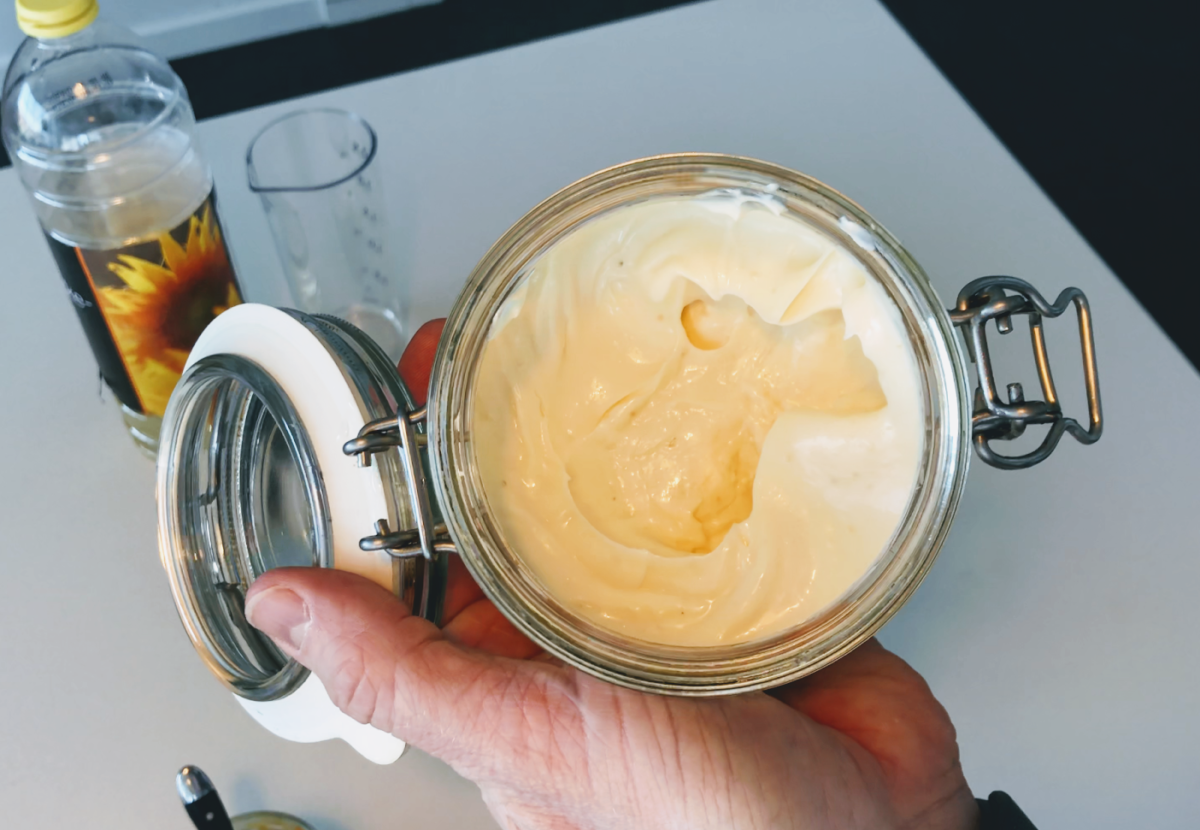 hjemmelavet mayonnaise med stavblender blender mayonaise majonæse sådan laver du hvordan laver man mayonæse opskrift på