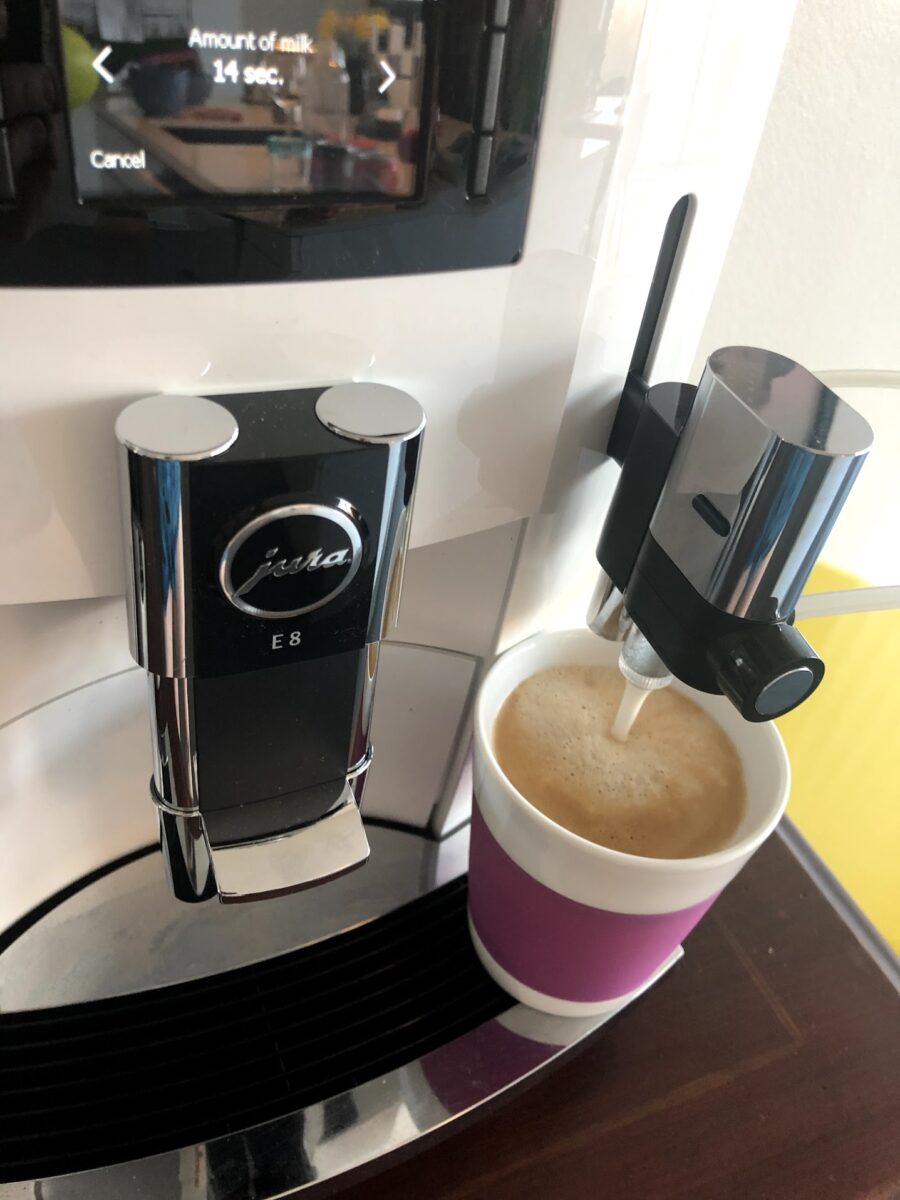 test af jura e8 automatisk espressomaskine anmeldelse Jura E80 fuldautomatisk kaffemaskine god crema er den god erfaring