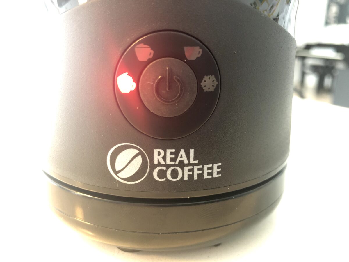 test mælkeskummer realcoffee real coffee anmeldelse af mælkeskummeren