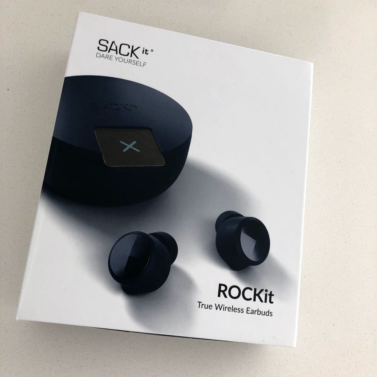test af Sackit ROCKit headphones høretelefoner test anmeldelse af erfaring batteritid lydkvalitet