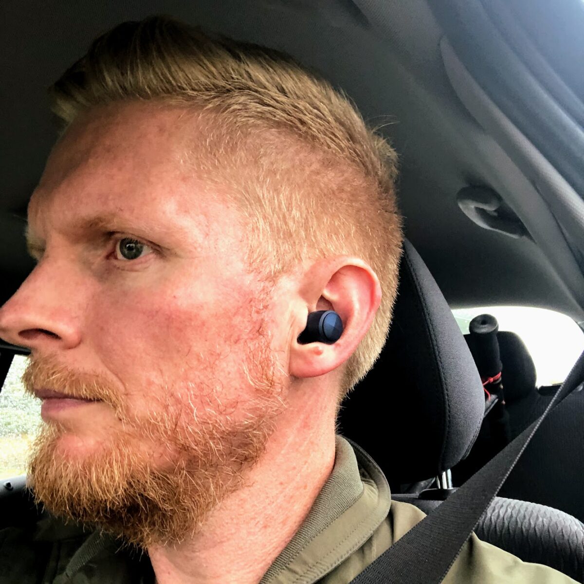 test af Sackit ROCKit headphones høretelefoner test anmeldelse af erfaring batteritid lydkvalitet earbuds sportsheadset til løb crossfit