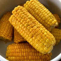 majskolber kogte majs med salt og smør opskrift kogetid hvor længe skal de koge hvordan laver man
