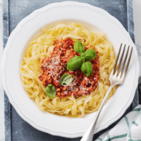 opskrift spaghetti bolognese pasta spagetthi kødsauce kødsovs opskrift ragu alla bolognese