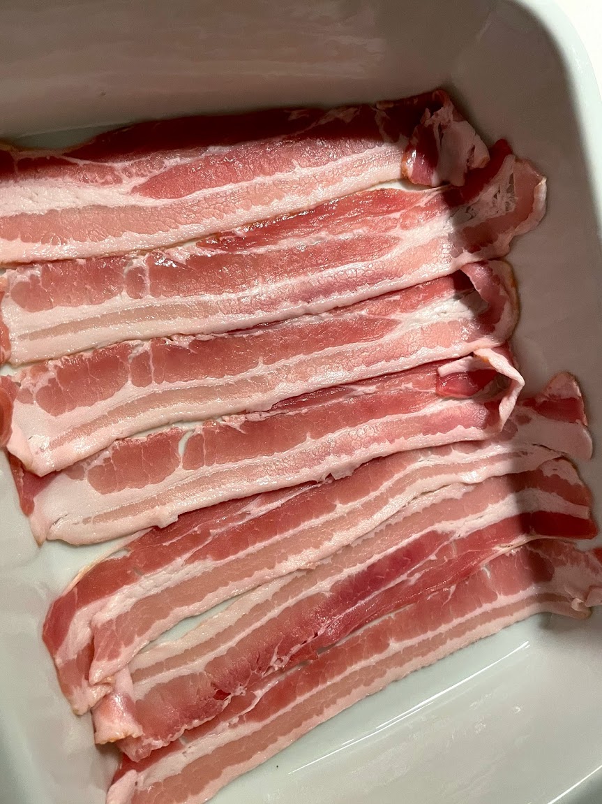 svinemørbrad med rød pesto svøbt svøb bacon skinke parmaskinke opskrift lækkert
