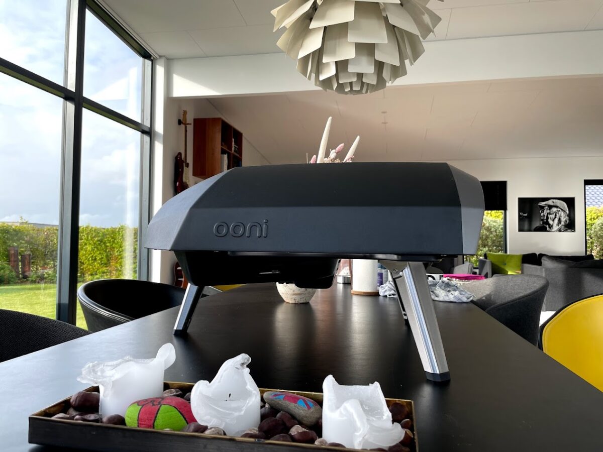 Ooni Koda 16 XL test af anmeldelse erfaring med pizzaovn på gas bedste ovn hjemmelavet pizza-ovn