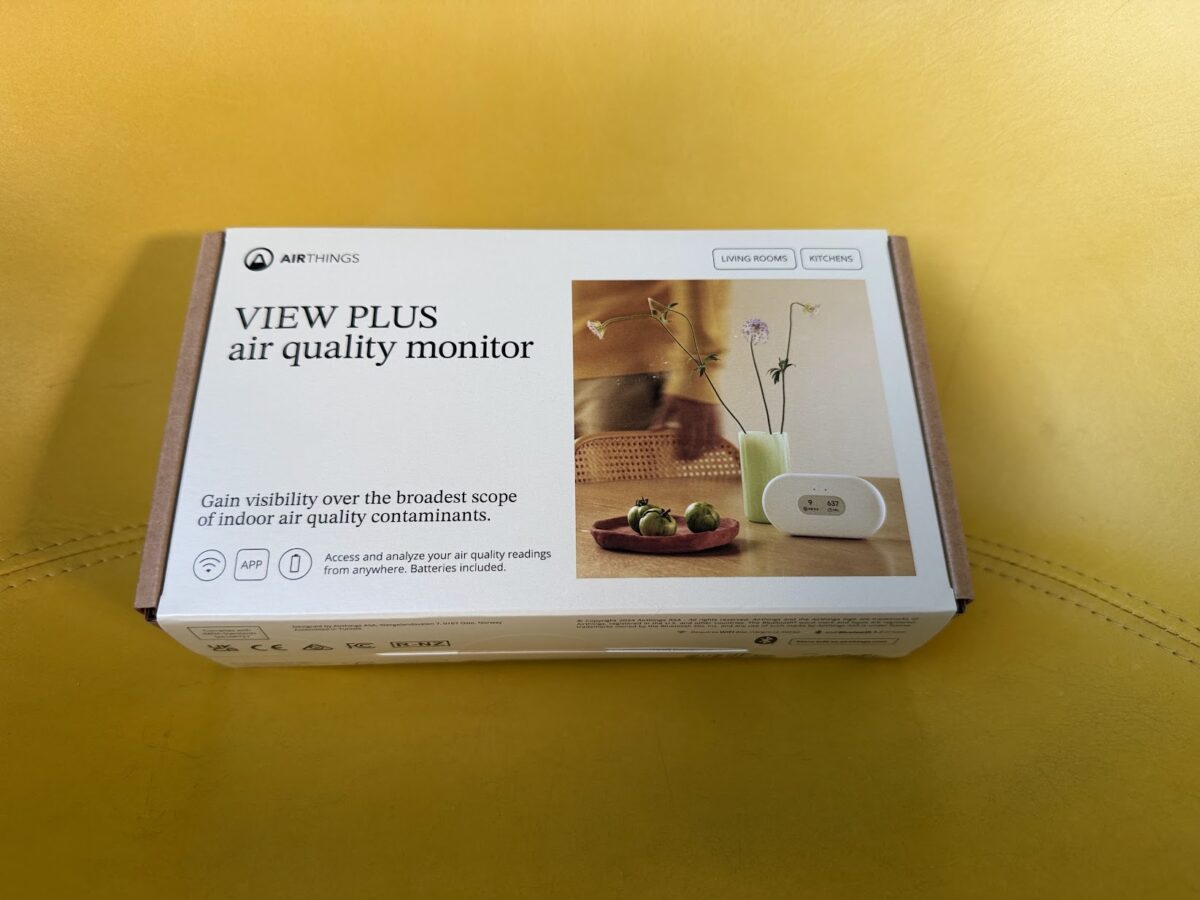 airthings view plus anmeldelse test radonm&aring;ling hjemmem&aring;ling radon co2 fugtighedsm&aring;ler pr&aelig;cision review