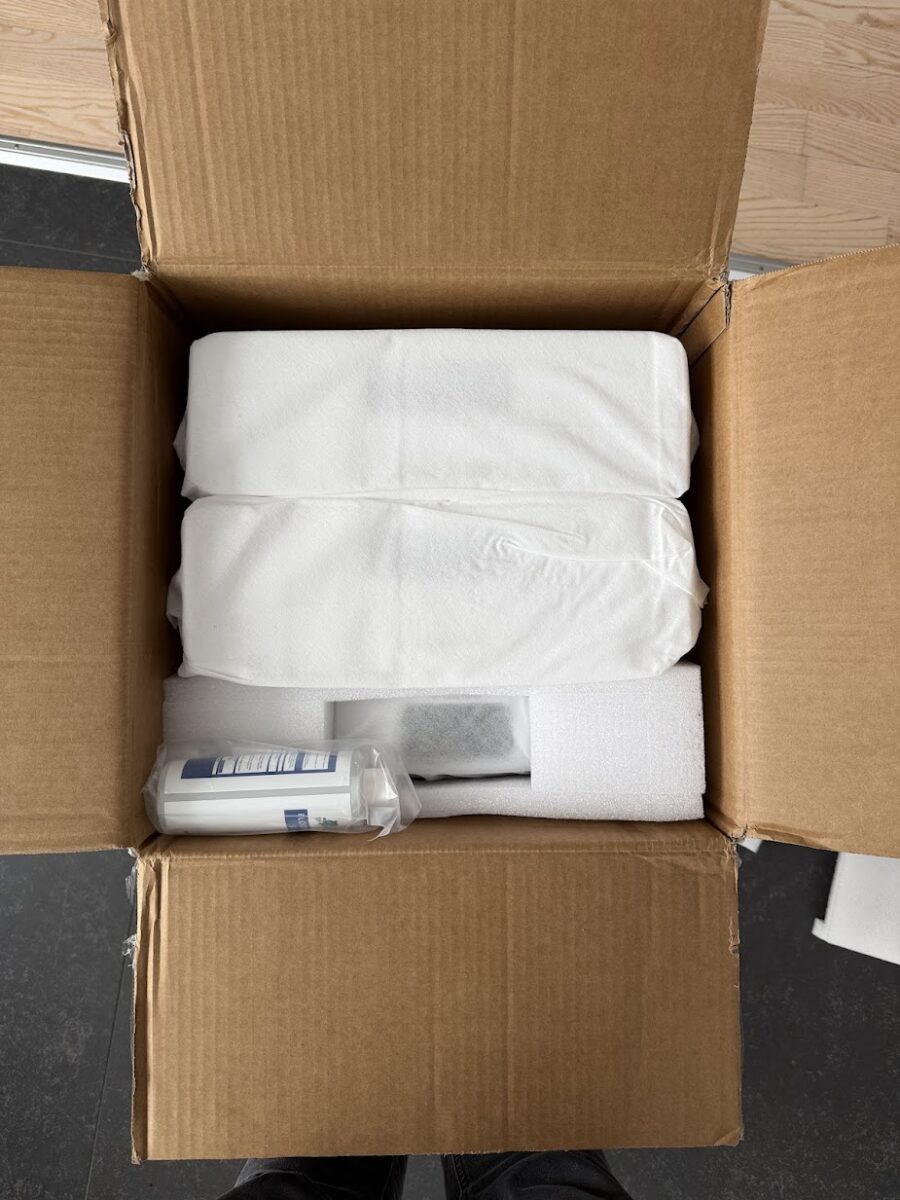 Unboxing af jonr t5 pro gen 2 robotst&oslash;vsuger med moppefunktion