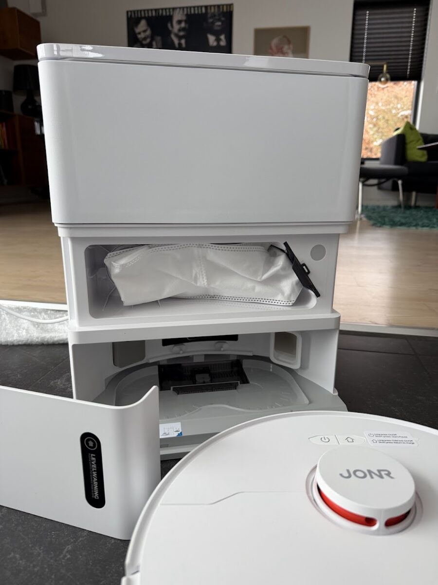 Unboxing af jonr t5 pro gen 2 robotst&oslash;vsuger med moppefunktion. Test og anmeldelse af en god. T&aelig;nk. God pris.