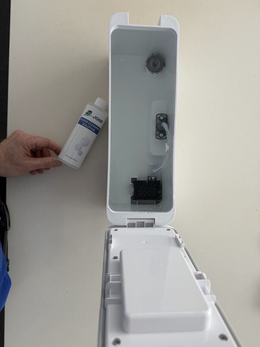 Unboxing af jonr t5 pro gen 2 robotst&oslash;vsuger med moppefunktion. Test og anmeldelse af en god. T&aelig;nk. God pris. Erfaring med gulvvaskerobot